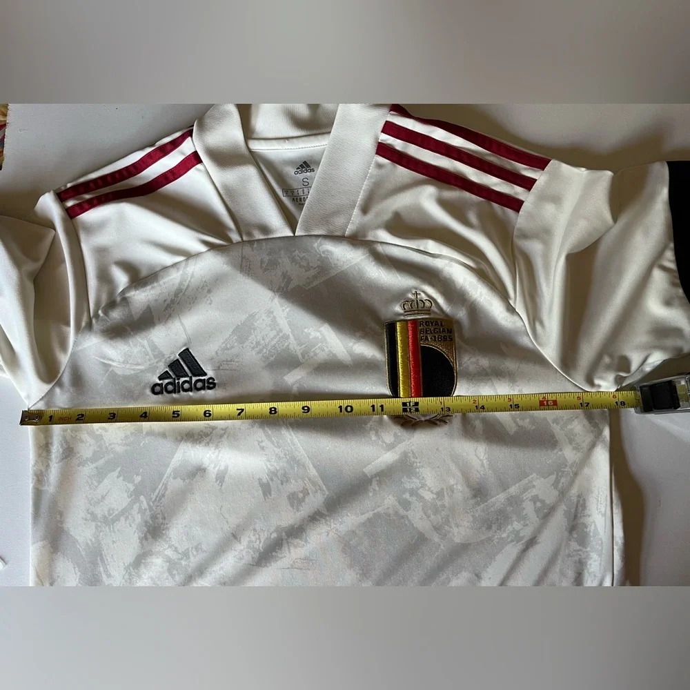 Men’s adidas Belgium Away Soccer Jersey Ribbed V-neck Belgium woven crest size S - Picture 6 of 7